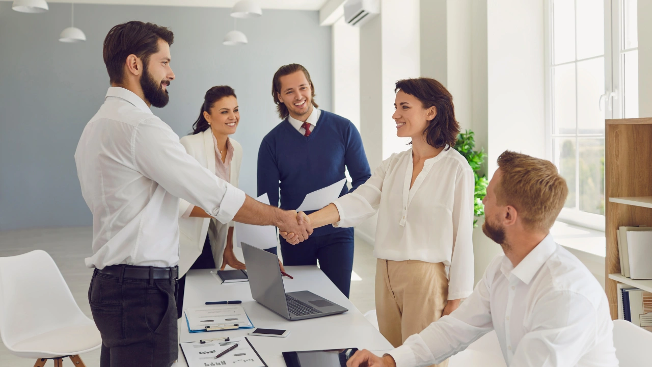 Should You Hire A Paralegal Or A Legal Assistant?